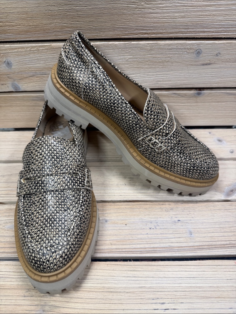 Vince Camuto McKella Penny Loafers Size 6.5M
